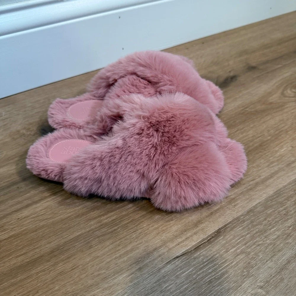 Stars Above Slippers Kids S 5/6 Pink Faux Fur Crisscross Open Toe Slide Shoes